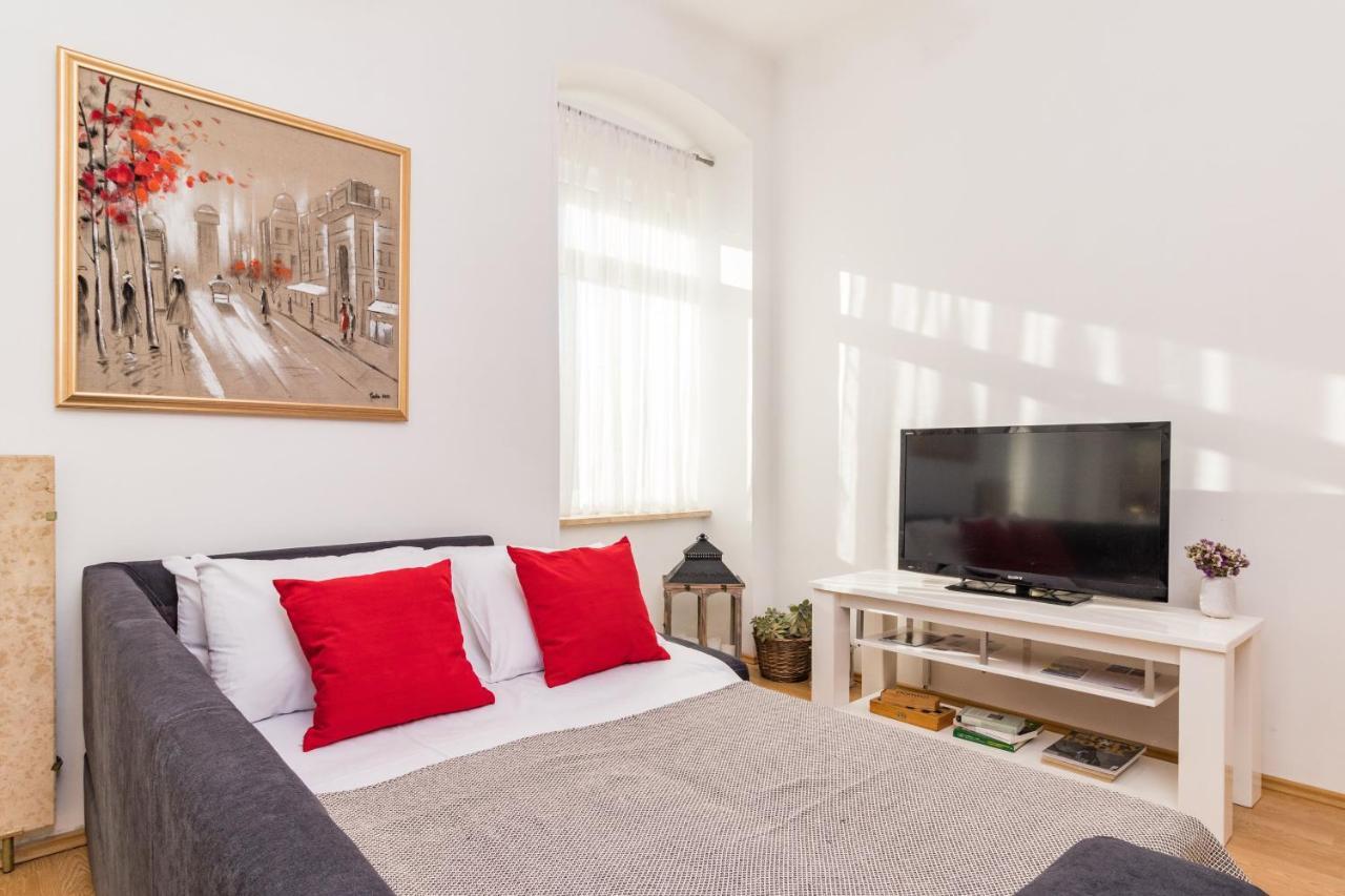 Apartman Lussi Pula Luaran gambar