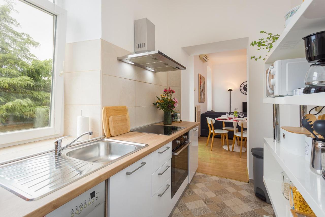 Apartman Lussi Pula Luaran gambar
